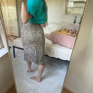 Brandy Melville Leopard Print Midi Skirt